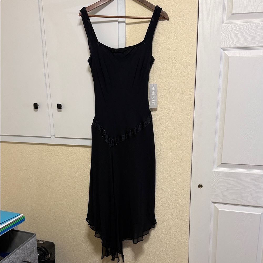 Nine West Elegant Black Asymmetrical Dress